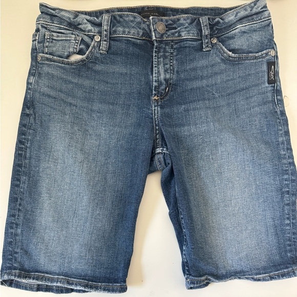 Silver Elyse Bermuda Shorts Size 28 - Picture 3 of 15